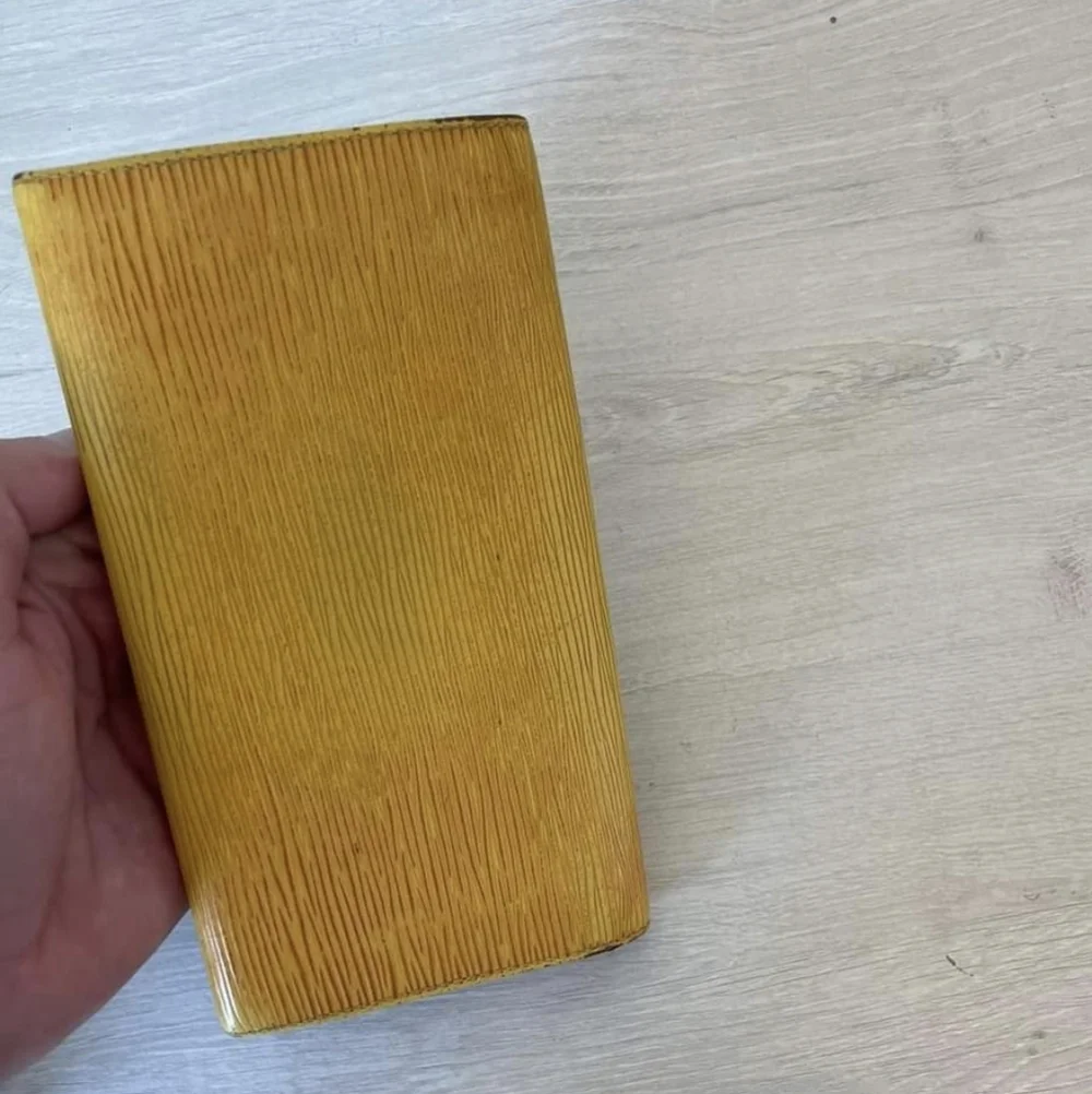 Louis Vuitton Yellow / PurpleEpi long Wallet - Picture 2 of 4
